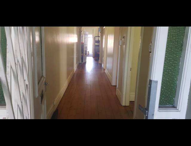 736M² OFFICE FOR SALE IN GLENWOOD